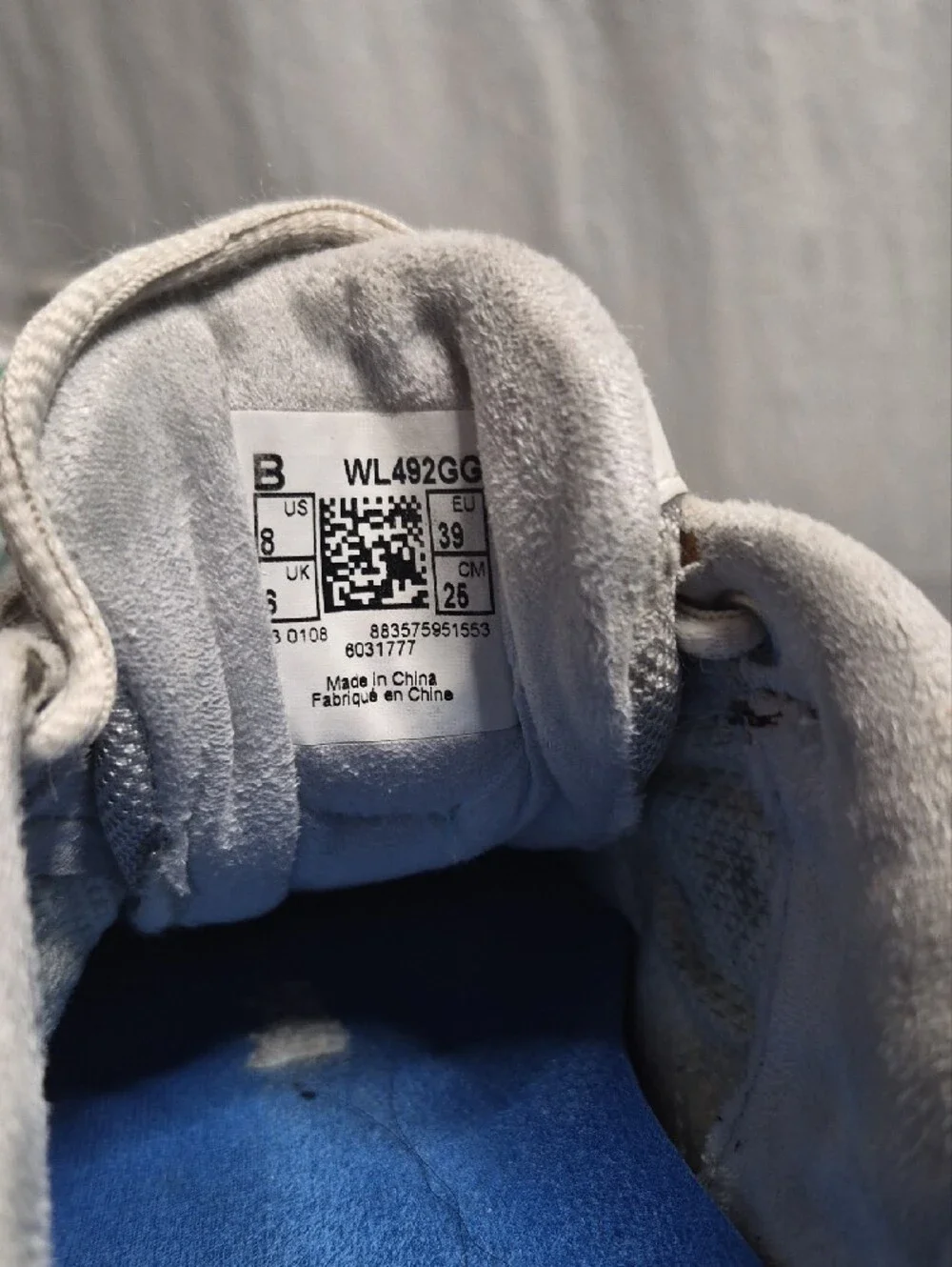 New Balance Women's White & Teal Athletic Sneakers